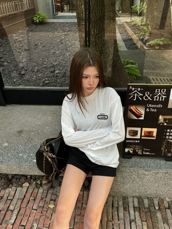 샤넬 26 이른 봄 신상 긴팔 티