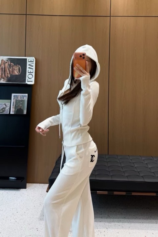 샤넬 26 이른 봄 신상 캐주얼 세트