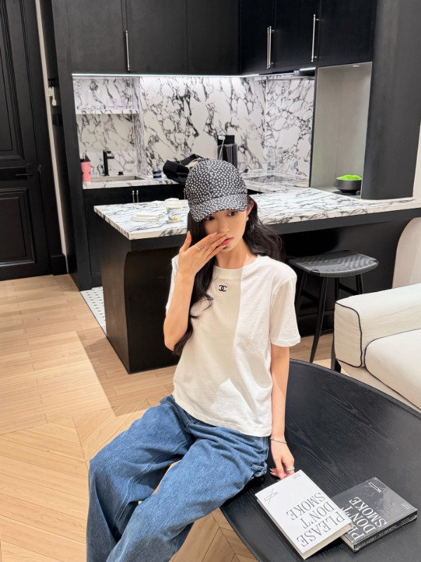 샤넬 26ss 신상 반팔 티
