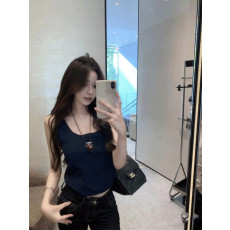 샤넬 26SS 신상 스퀘어넥 니트 민소매