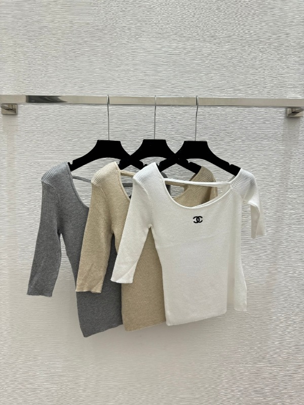 샤넬 이른 봄 신상 니트