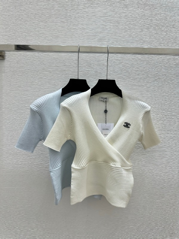 샤넬 이른봄 신상 니트