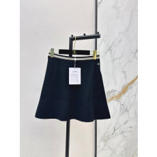 샤넬 25SS 봄 여름 신상 스커트?