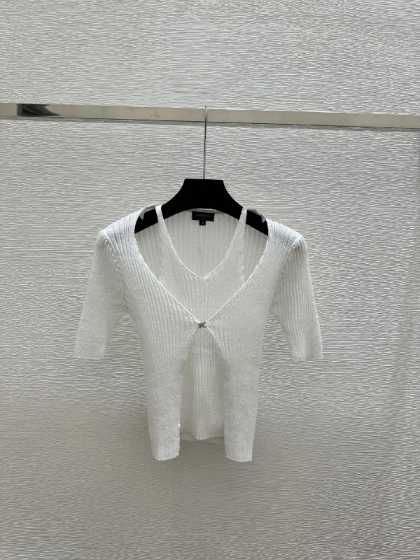 샤넬 봄여름 신상 가디건