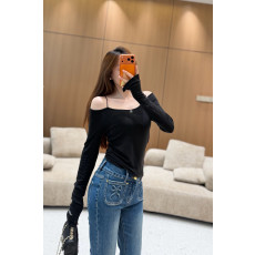 샤넬 2026 초가을 신상 오프숄더 긴팔