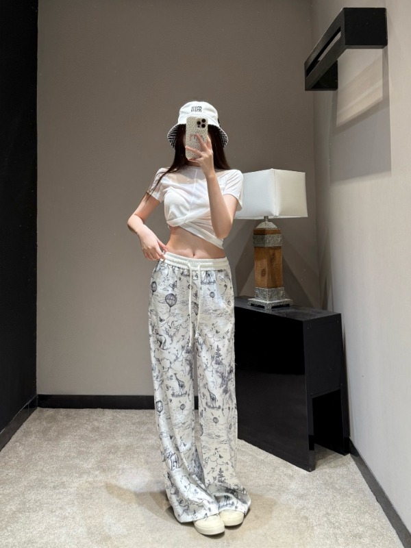 디올 26 봄여름 신상 팬츠