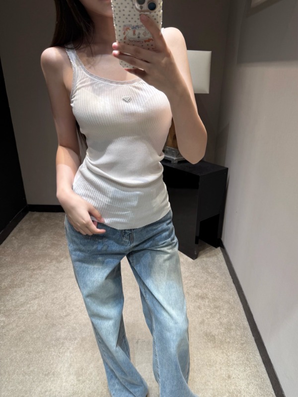 프라다 26 봄여름 신상 민소매