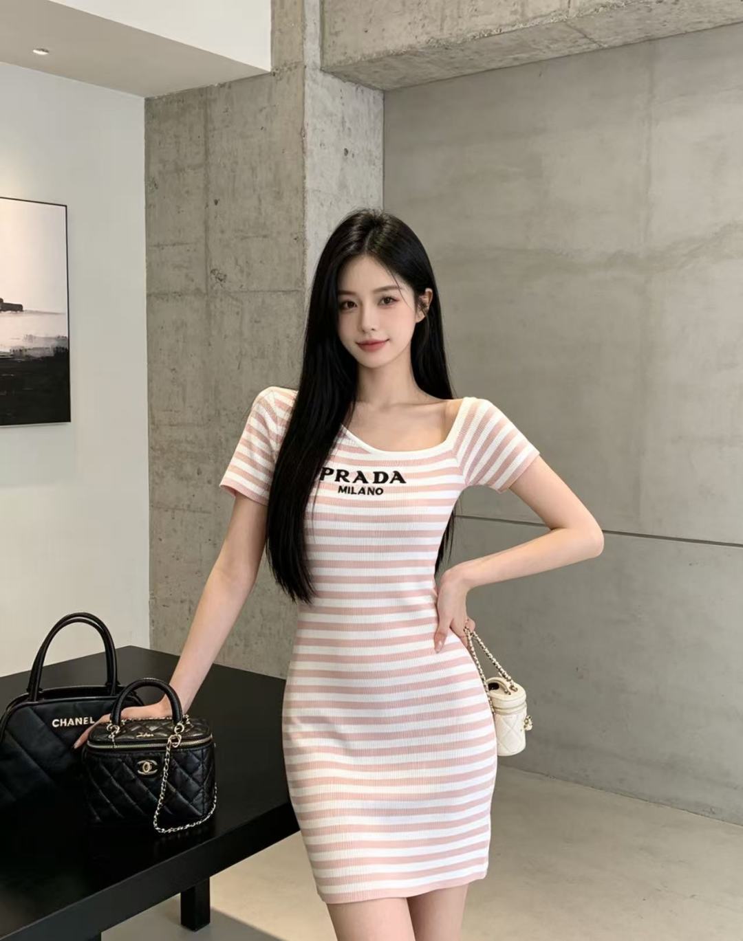 프라다 봄 여름 신상 원피스