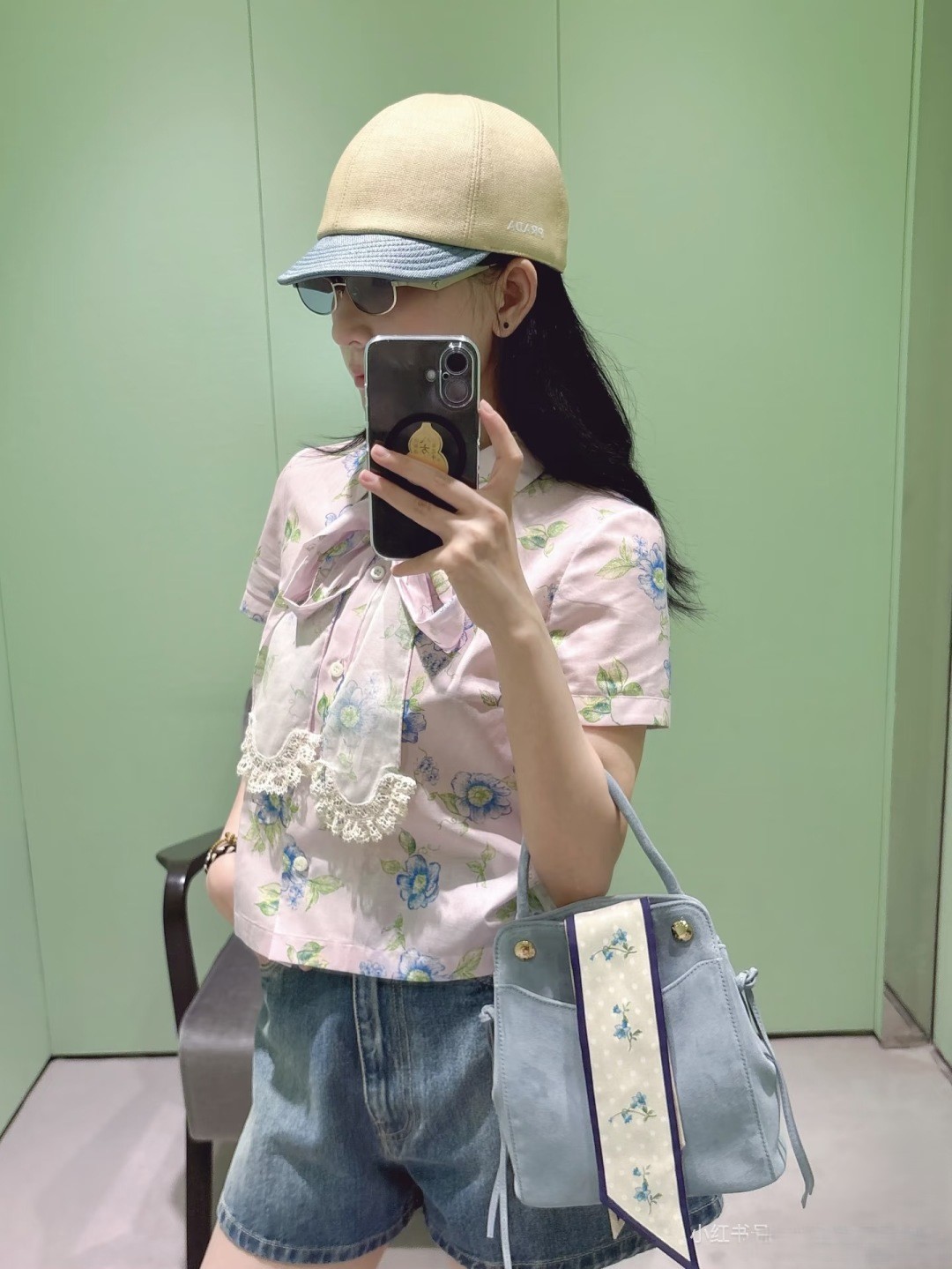 프라다 26 리본 플라워 블라우스