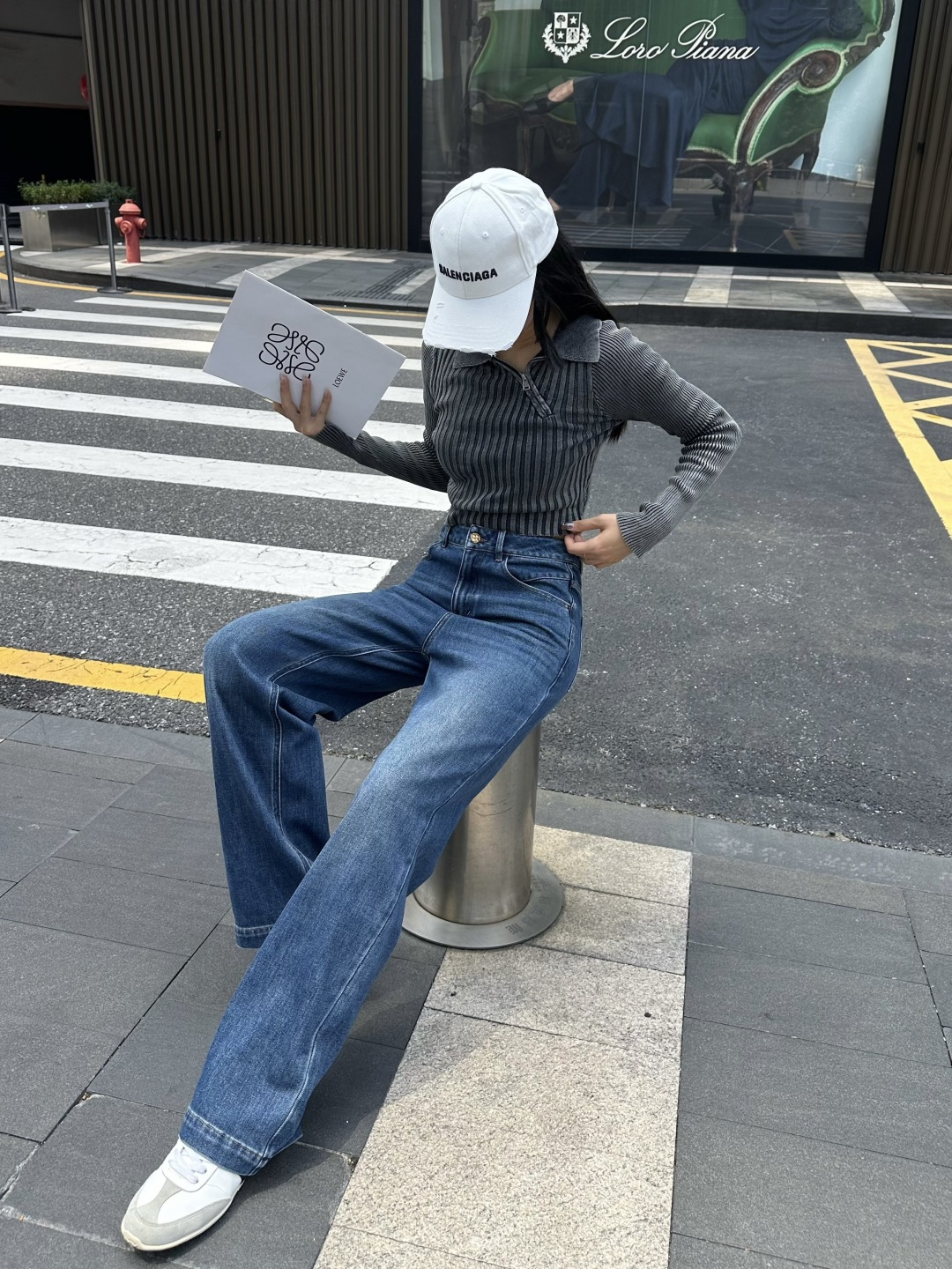 로에베 26ss 초가을 신상 포켓 데님 팬츠