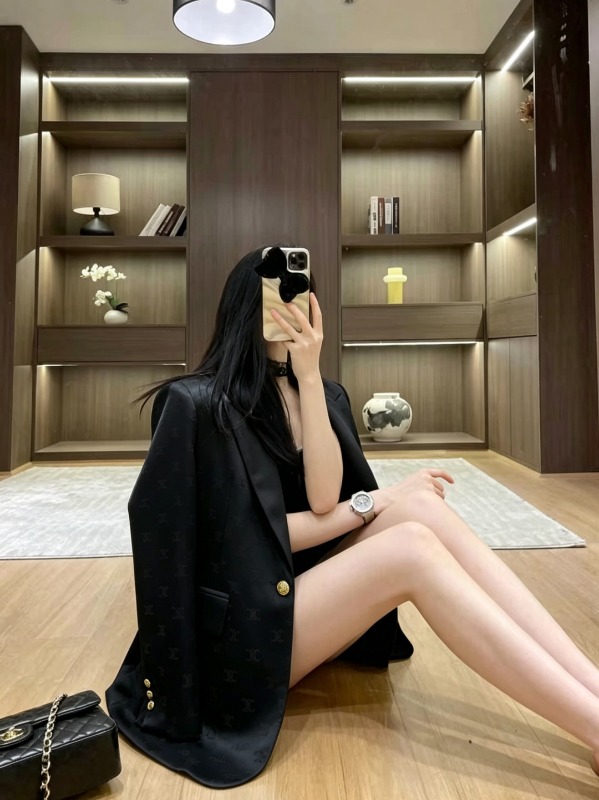 셀린느 26ss 신상 자켓