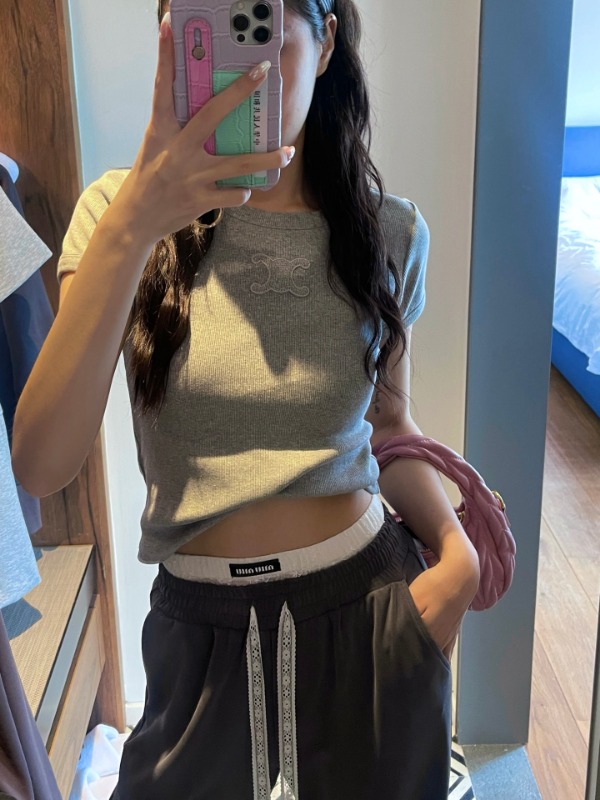 셀린느 26 신상 반팔 티