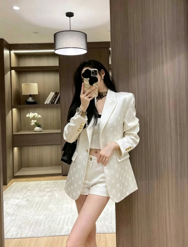 셀린느 26ss 신상 자켓