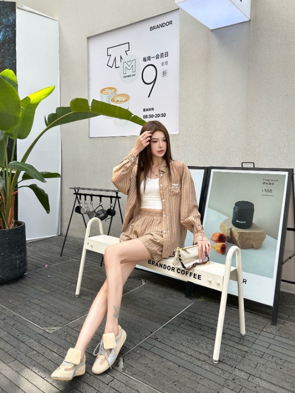 셀린느 2026 여름 신상 셔츠 세트