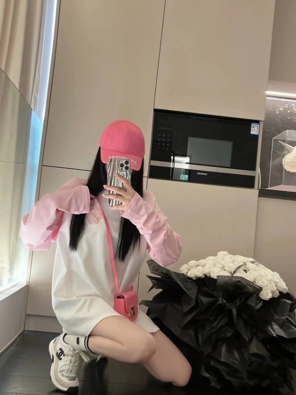 크롬하츠 26 신상 긴팔 티