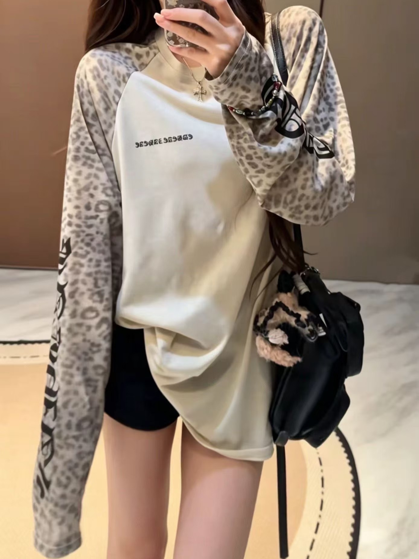 크롬하츠 26SS 초가을 신상 반팔 티셔츠
