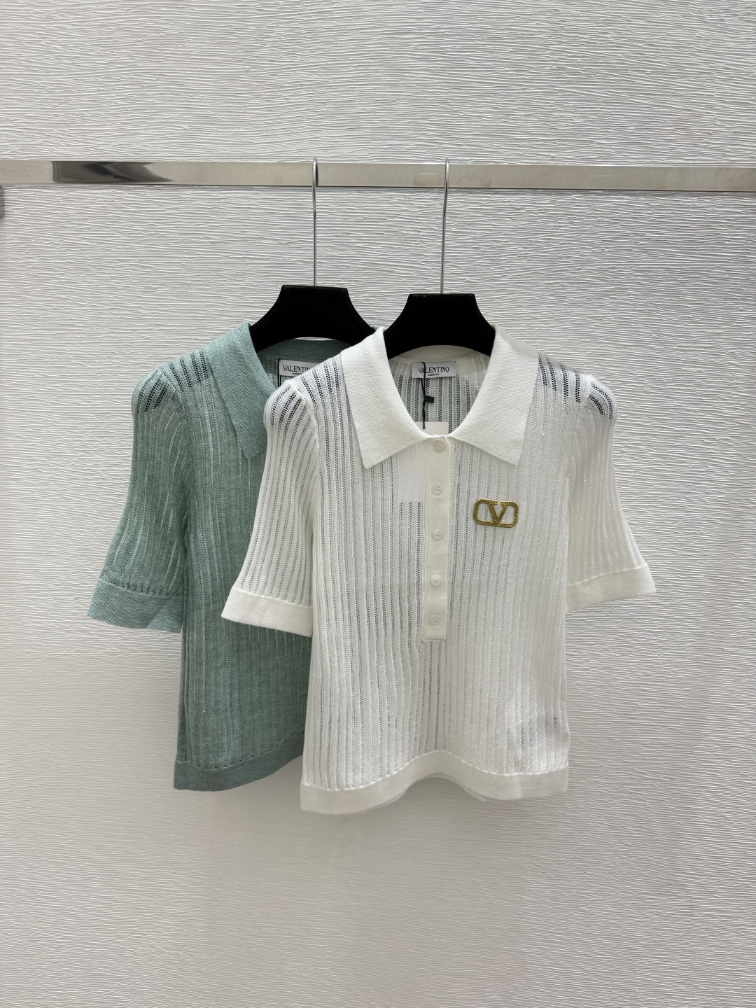 발렌티노 26 봄여름 신상 반팔