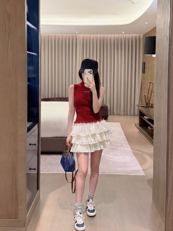 미우미우 26 상하의 세트