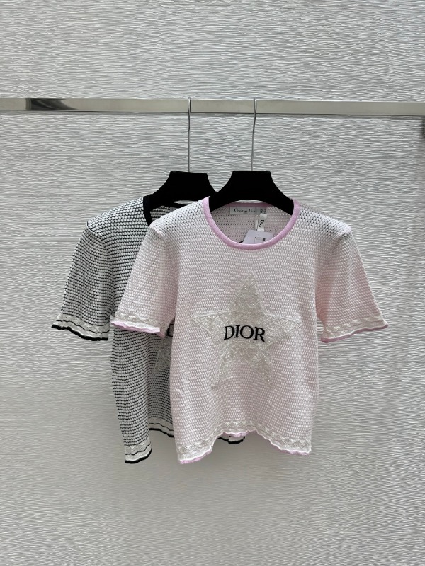 미우미우 이른봄 신상 니트 반팔