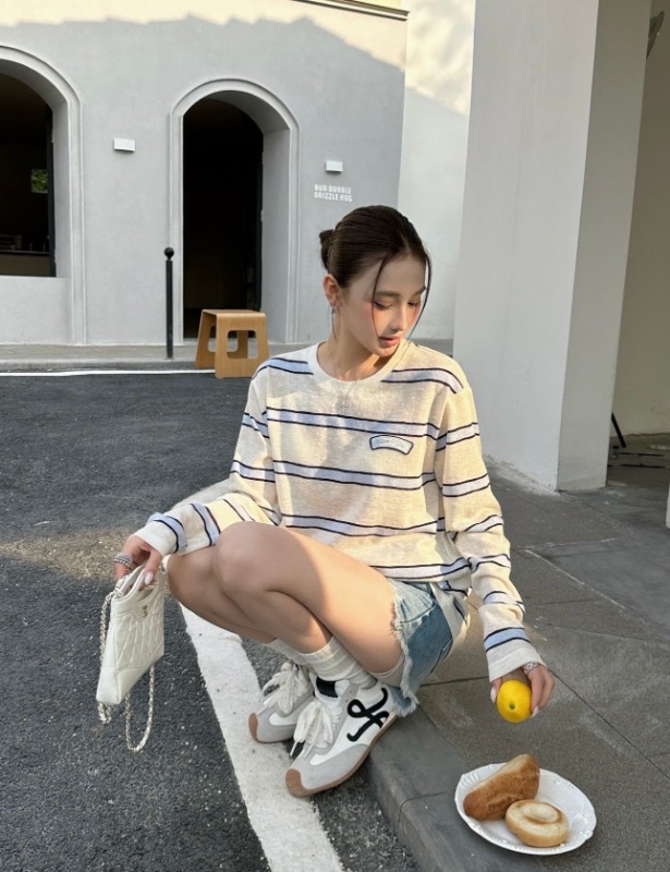 미우미우 26ss 신상 긴팔 티