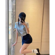 미우미우 26SS 패치 반팔 티
