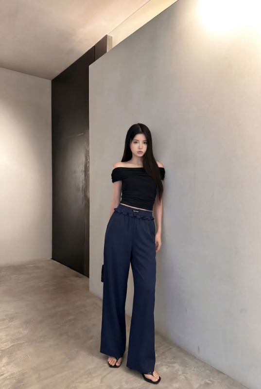 미우미우 2026SS 신상 팬츠