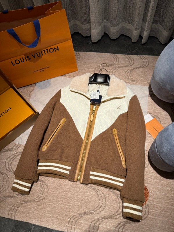 루이비통 모노그램 블루종 위드 시어링 자켓
