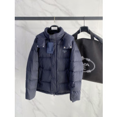 프라다 25FW 다운 재킷