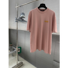 프라다 메탈 로고 반팔 티셔츠