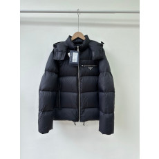 프라다 26FW 블랙 구스 다운 패딩