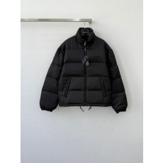 프라다 25FW 나일론 하이넥 다운 [남녀]