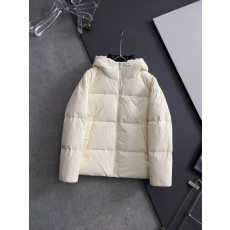 프라다 25FW 다운 재킷