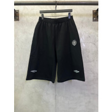 발렌시아가 26SS 7부 캐주얼 팬츠