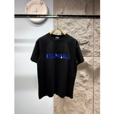 발렌시아가 반팔 티셔츠
