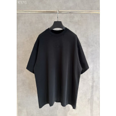 발렌시아가 신상 반팔 티셔츠