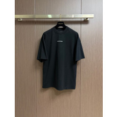발렌시아가 레터링 자수 반팔 티셔츠
