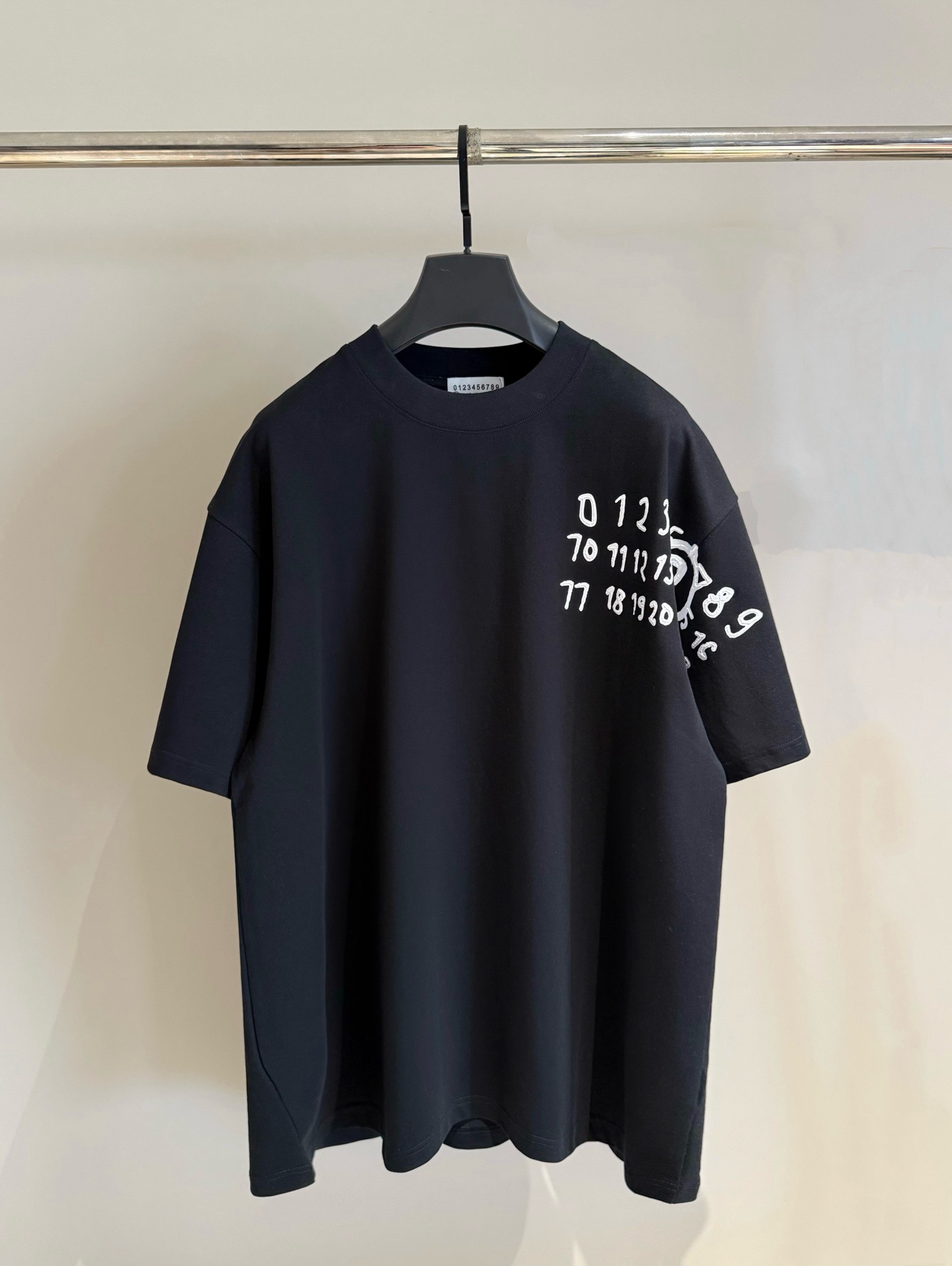 마르지엘라 신상 반팔 티셔츠