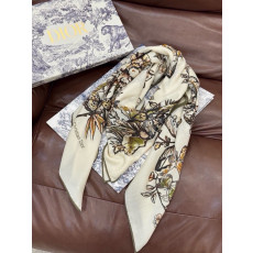 디올 Camo Papillon 패턴 숄