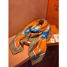 에르메스 Carrick a Pompe scarf 숄