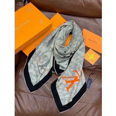 루이비통 LV x TM 실크 숄