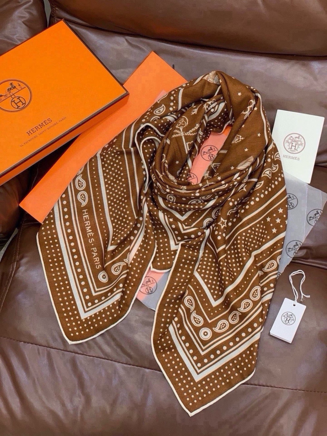 에르메스 Les Cles Bandana shawl 스카프
