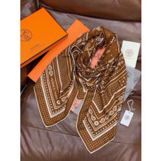 에르메스 Les Cles Bandana shawl 스카프