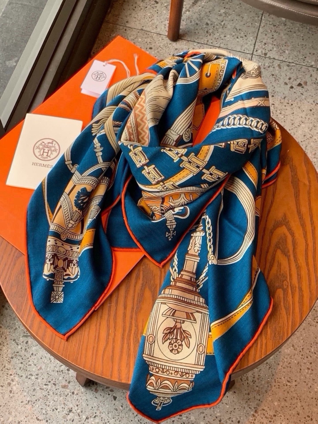 에르메스 Stately Wheels scarf 스카프