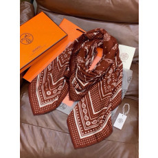 에르메스 Les Cles Bandana shawl 스카프