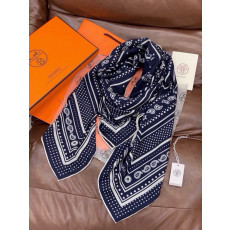에르메스 Les Cles Bandana shawl 스카프
