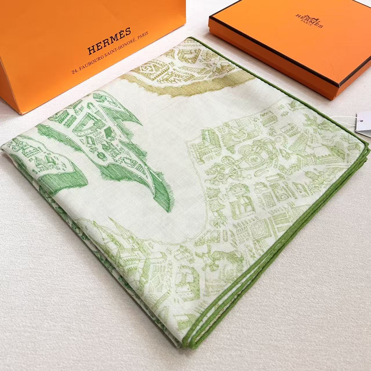 에르메스 La Nouvelle Cite Cavaliere shawl 숄