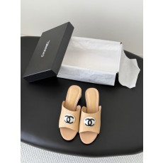 샤넬 26 신상 힐 뮬