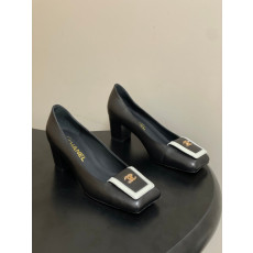 샤넬 26 신상 더블C 버클 펌프스 6cm