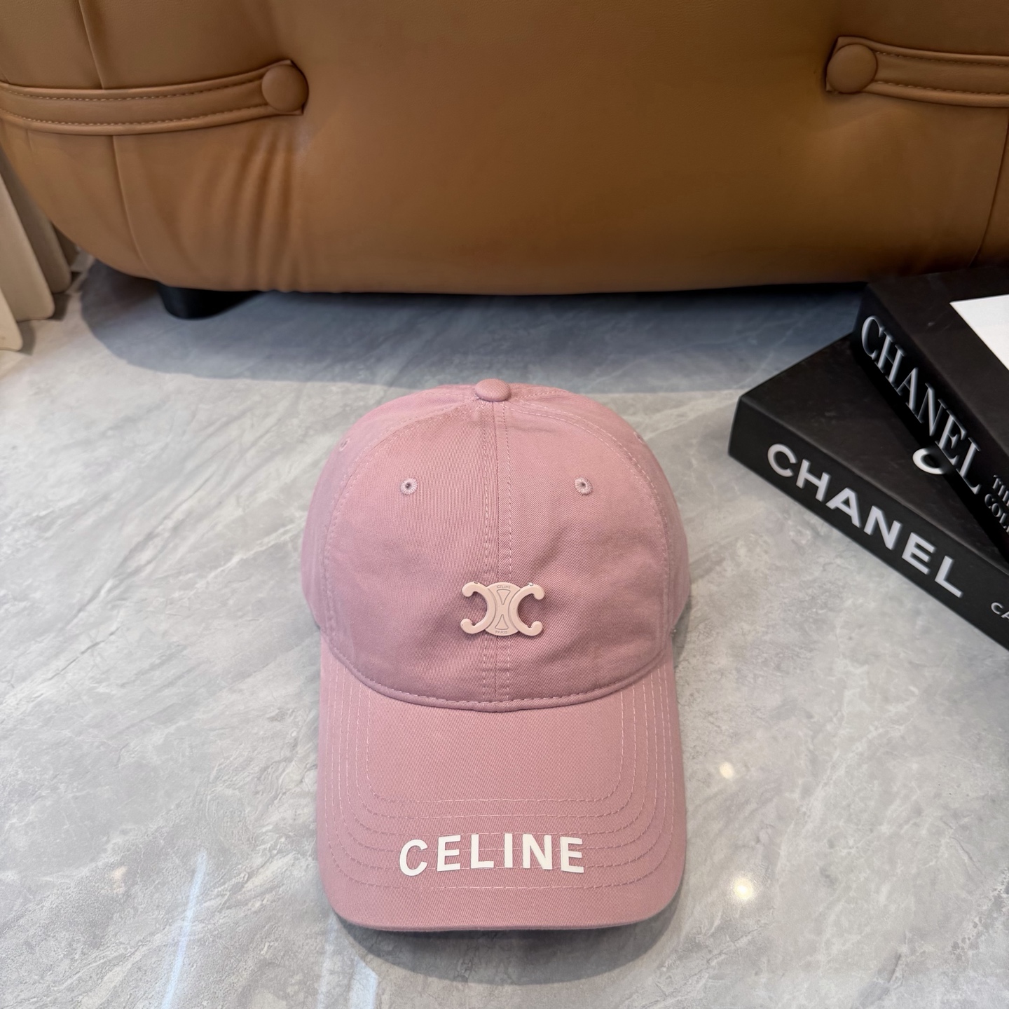 셀린느 신상 심플 볼캡