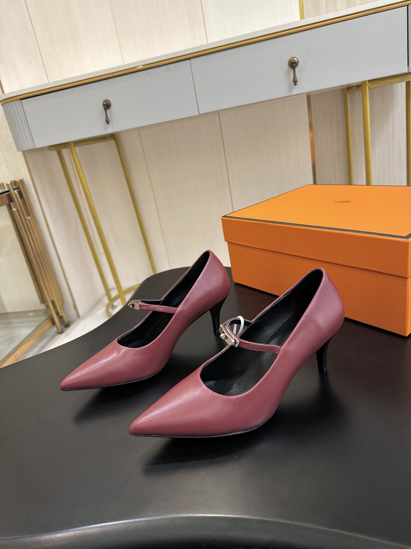 에르메스 Kiara 펌프스 4.5cm